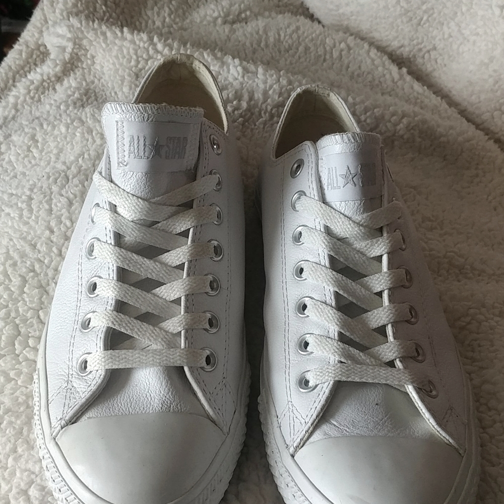 Converse Leather Chuck Taylor All Star low top